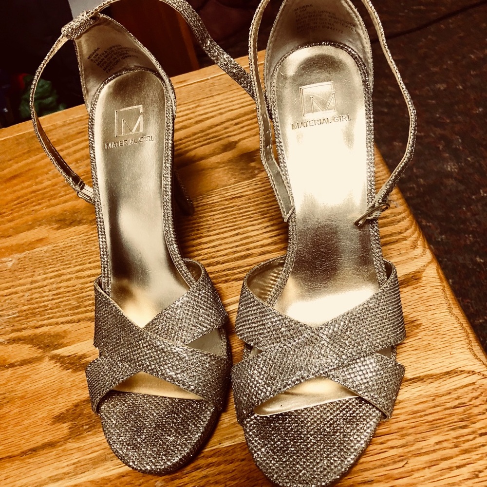 Gorgeous heels perfect for your fancy occasion!